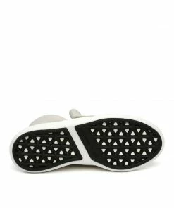 ISSEY MIYAKE X UN Flux Sneaker WOMEN