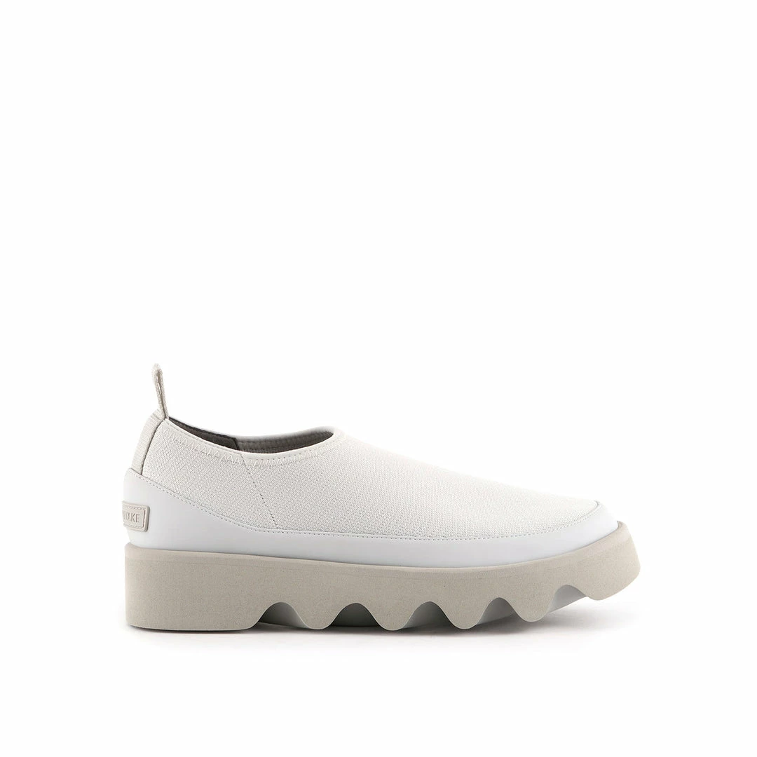 ISSEY MIYAKE X UN Bounce Fit 2 3 ISSEY MIYAKE X UN Bounce Fit 2