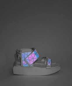 ANREALAGE X UN WOMEN Dimension Wa Lo