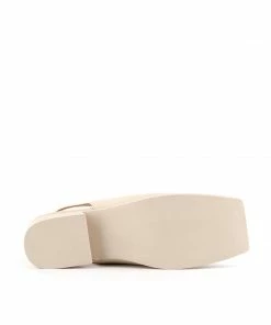 ISSEY MIYAKE X UN WOMEN Fin Flat 13 ISSEY MIYAKE X UN WOMEN Fin Flat