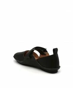 ISSEY MIYAKE X UN Lilt Pump