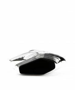 ZAHA HADID X UN Zaha Nova