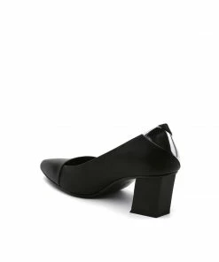 Unitednude Twist Flow Pump
