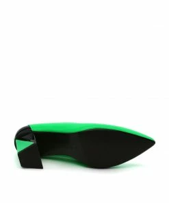 Unitednude Twist Flow Pump