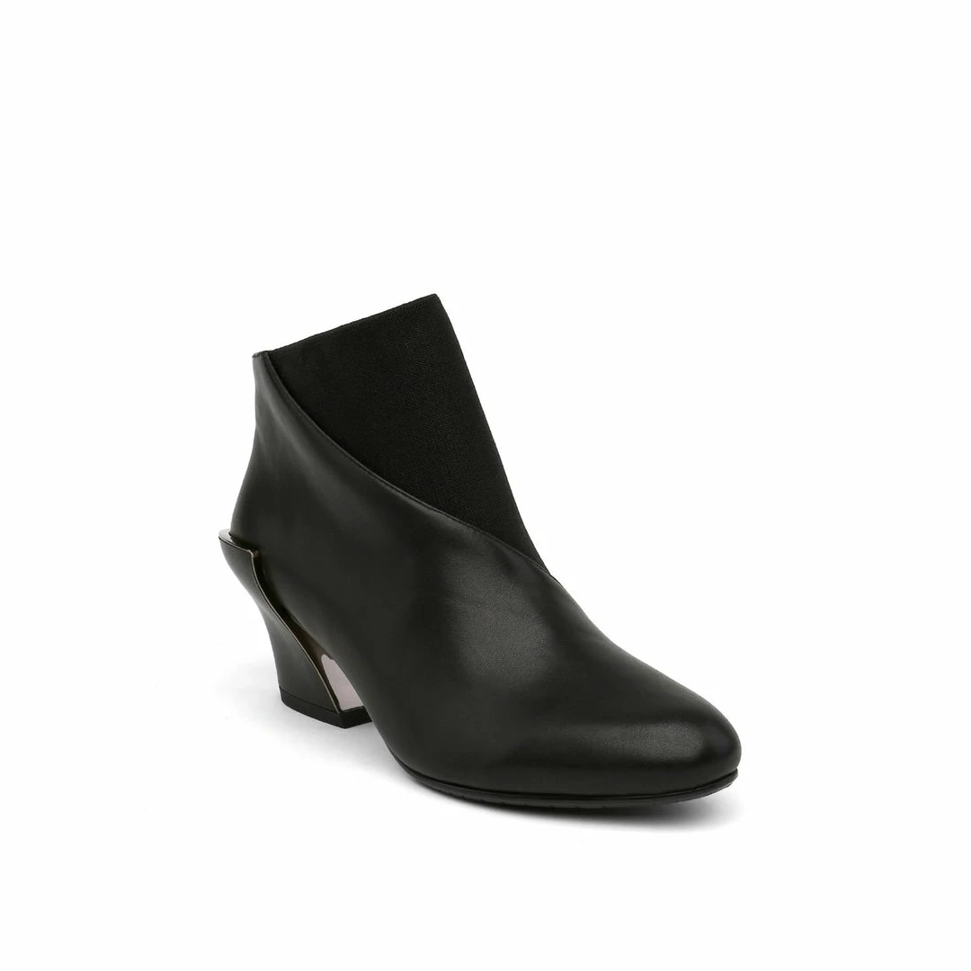 ISSEY MIYAKE X UN WOMEN Wrap Bootie Mid 4 ISSEY MIYAKE X UN WOMEN Wrap Bootie Mid