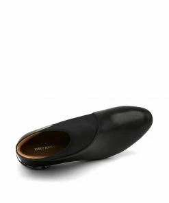 ISSEY MIYAKE X UN WOMEN Wrap Bootie Mid 18 ISSEY MIYAKE X UN WOMEN Wrap Bootie Mid